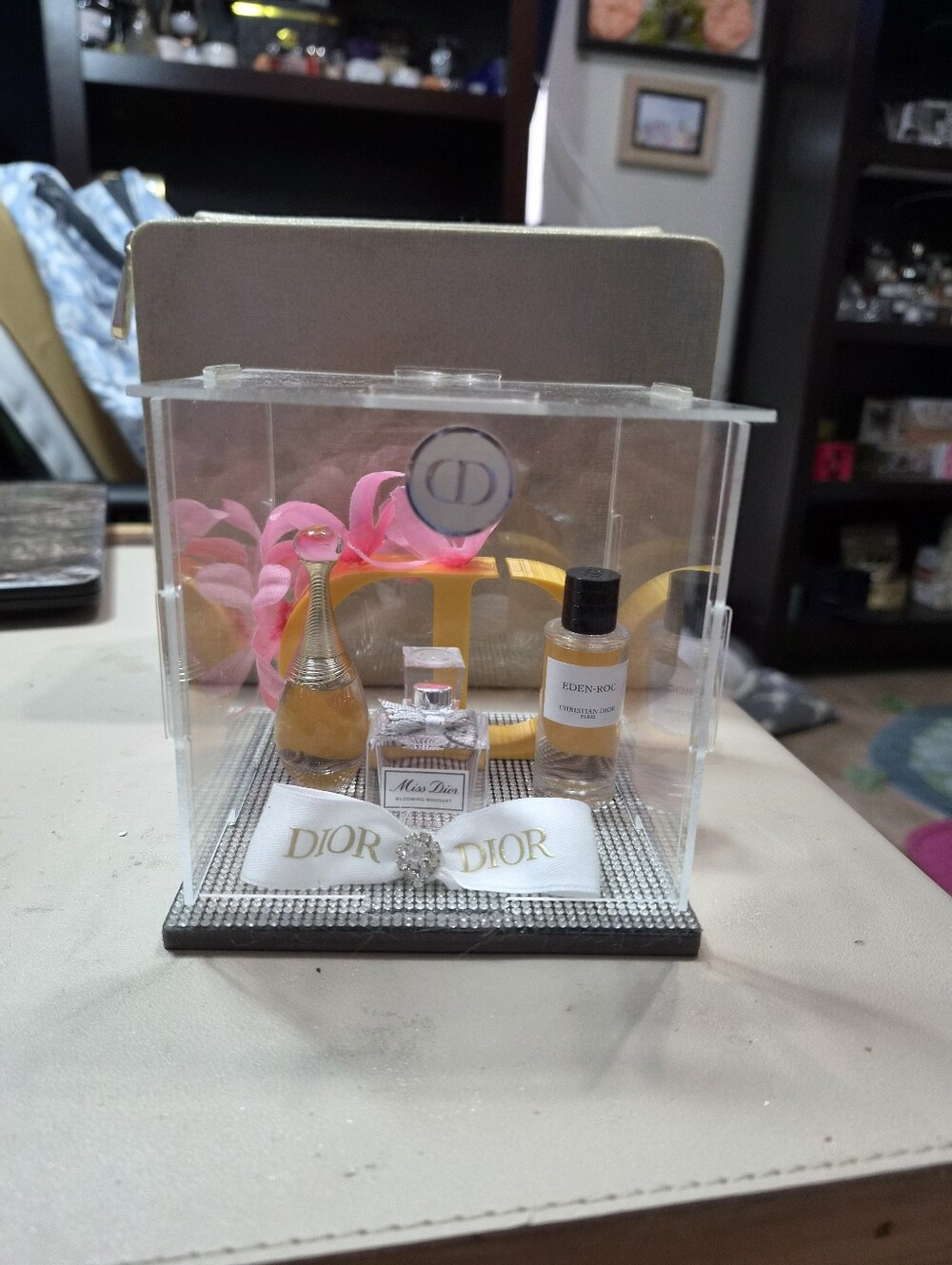 Dior Sampler Shadow Box - Picture 2 of 8
